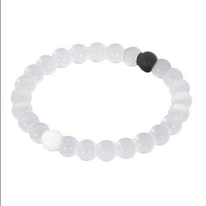 Classic clear lokai bracelet great condition